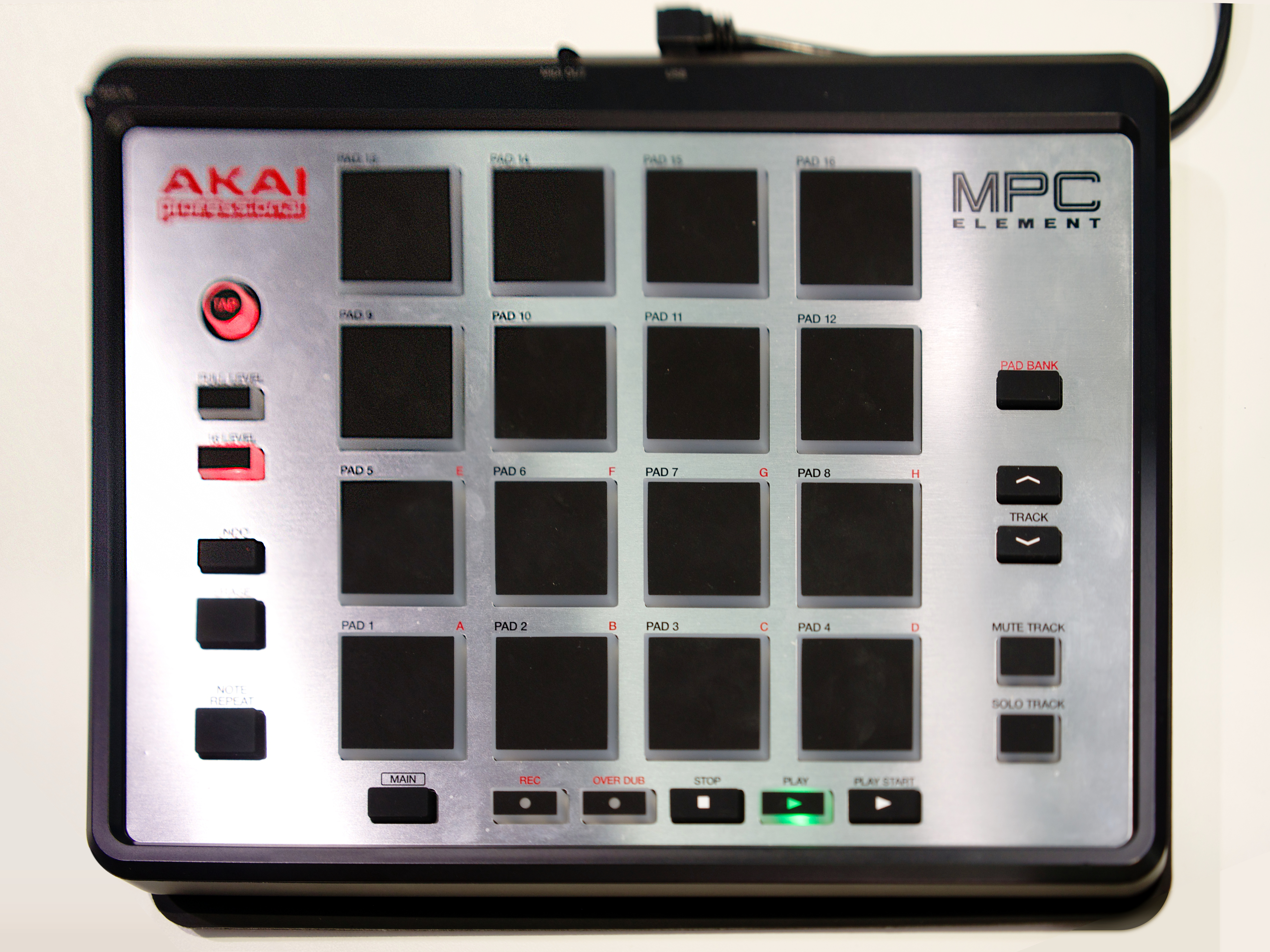 File:Akai MPC Element (front).jpg - Wikimedia Commons