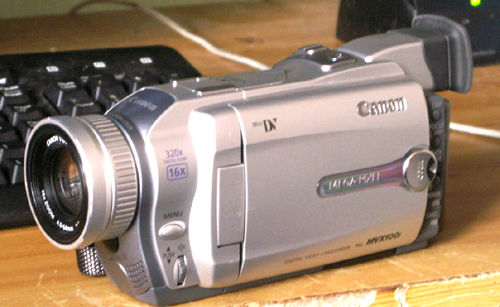 File:CanonMVX100i.jpg