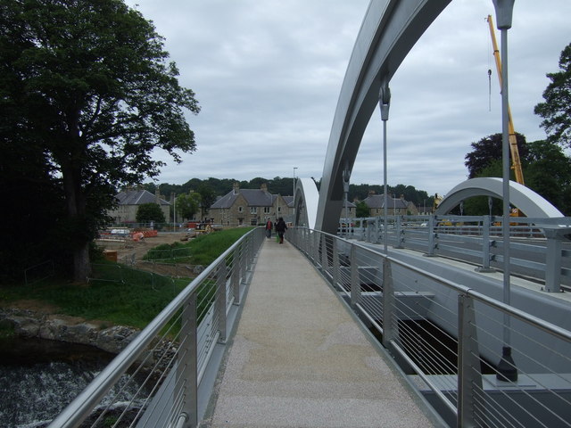 Footbridge over the River Loss, Elgin - geograph.org.uk - 4086856