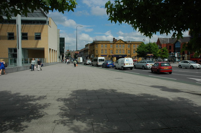 File:Frideswide Square, Oxford - geograph.org.uk - 1391064.jpg