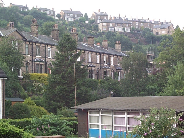 File:Houses on Baildon Bank - geograph.org.uk - 26667.jpg