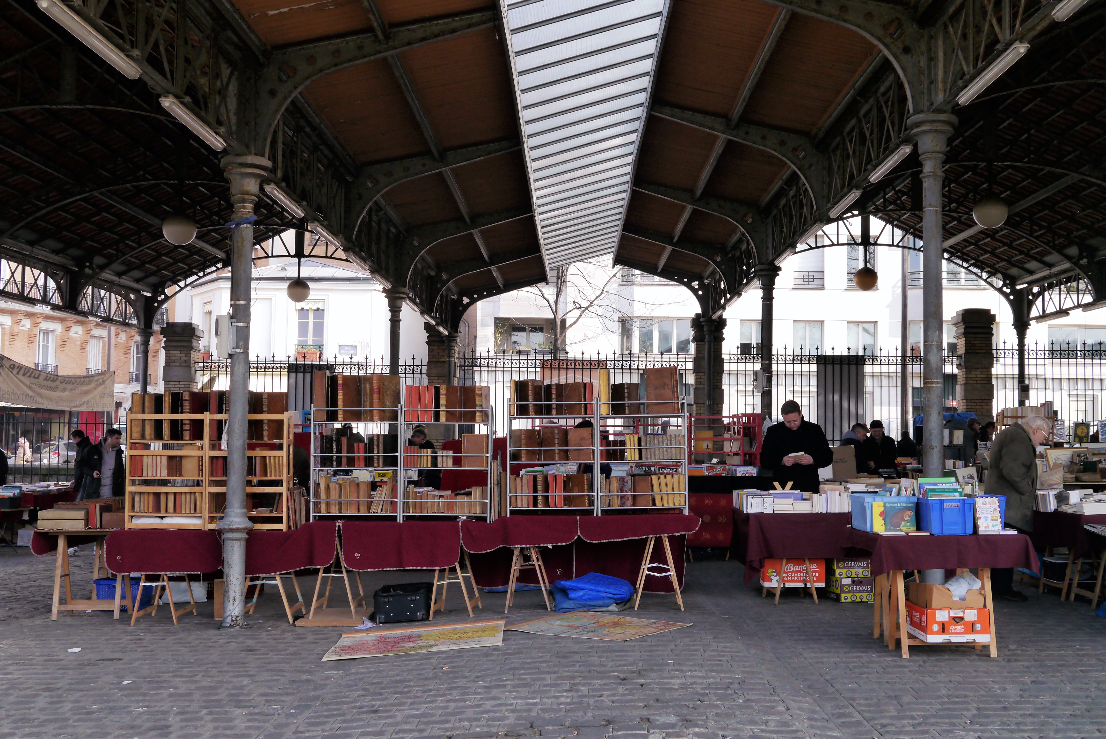 Marché du livre ancien et d’occasion  France Île-de-France Paris Paris 75007