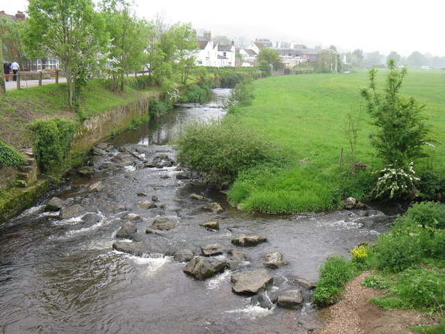 File:River Coly at Colyton - geograph.org.uk - 866332.jpg