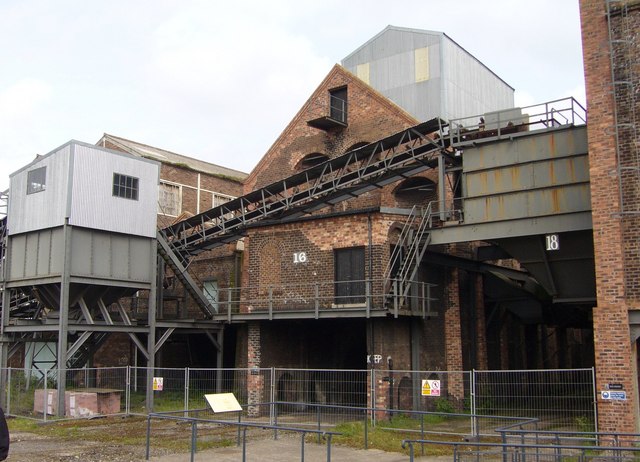 File:Scottish Mining Museum, Newtongrange - geograph.org.uk - 1342483.jpg