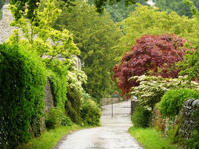 File:Stackhouse - geograph.org.uk - 1384305.jpg