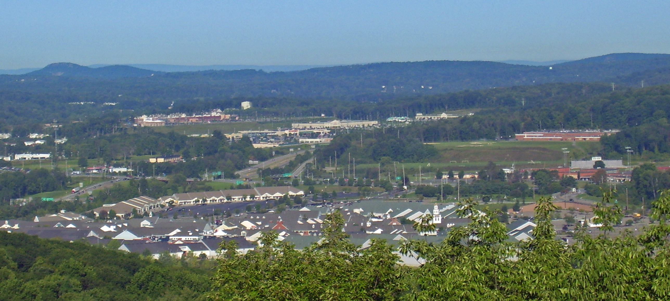 Woodbury Common Premium Outlets, Central Valley, Orange County, New York