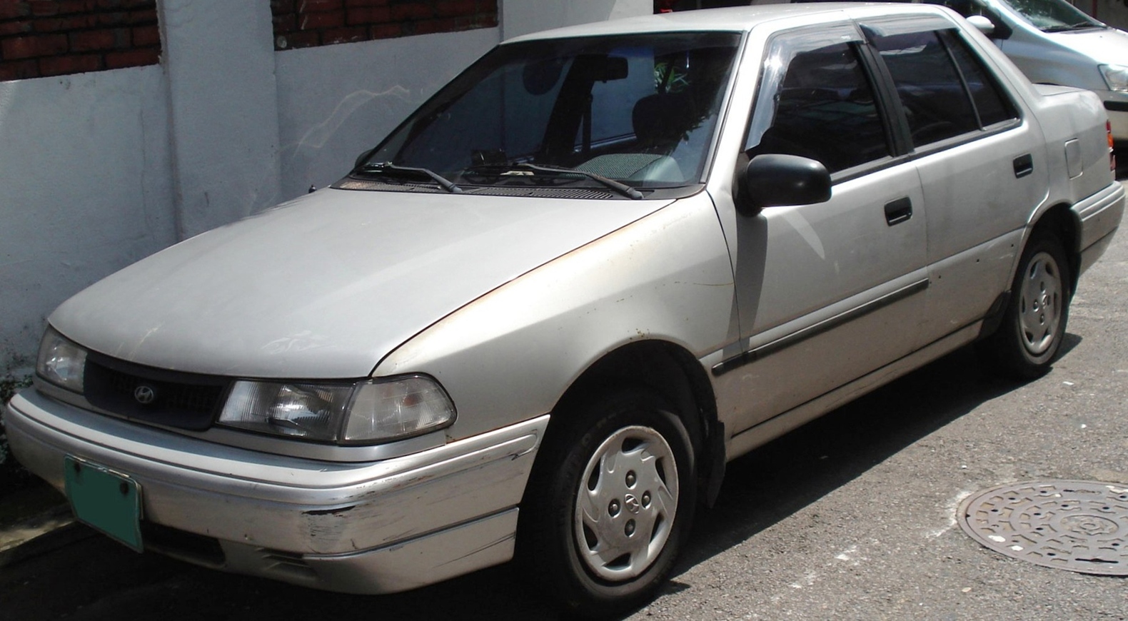 20100827_hyundai_excel_01.jpg