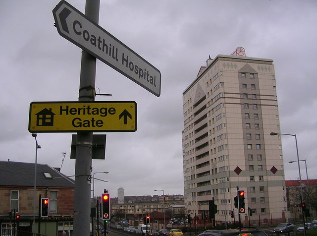 File:Calder Court, Coatbridge - geograph.org.uk - 142605.jpg