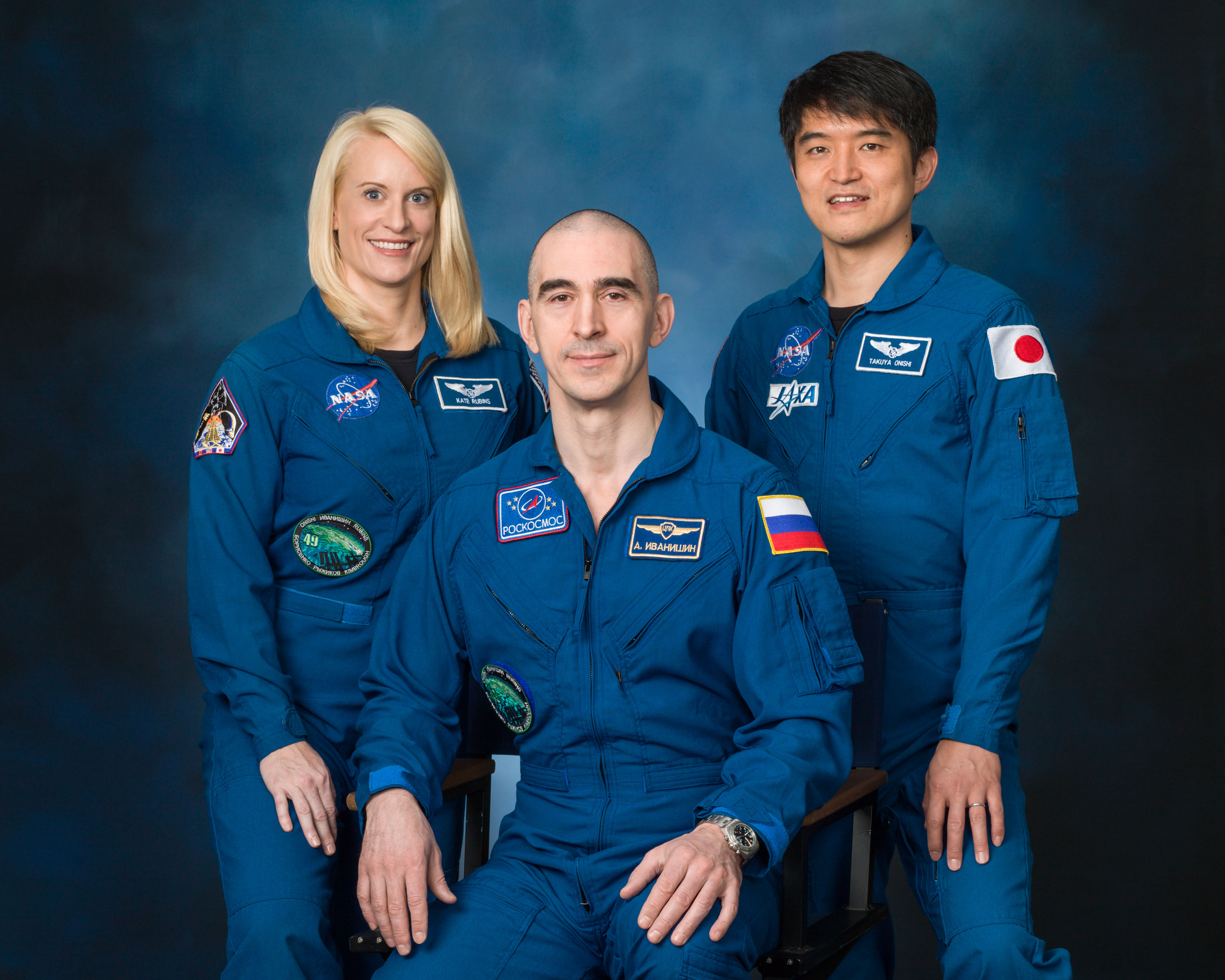 File:Expedition 49 crew portrait with astronaut Rubins, cosmonaut Anatoly Ivanishin, and astronaut Takuya Onishi.jpg - Wikimedia Commons