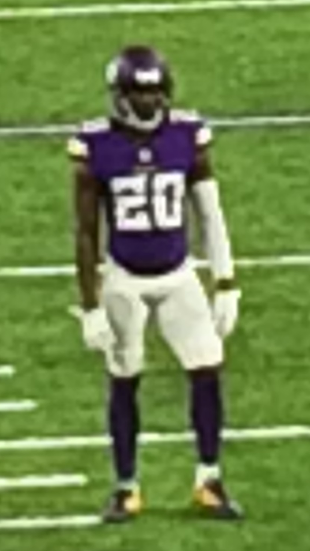 File:Jamison Crowder, Mackensie Alexander (24503548708).jpg - Wikipedia