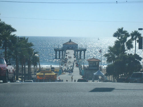 File:Manhattan Beach.jpg