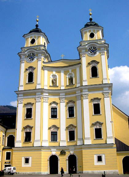 File:Mondsee.JPG