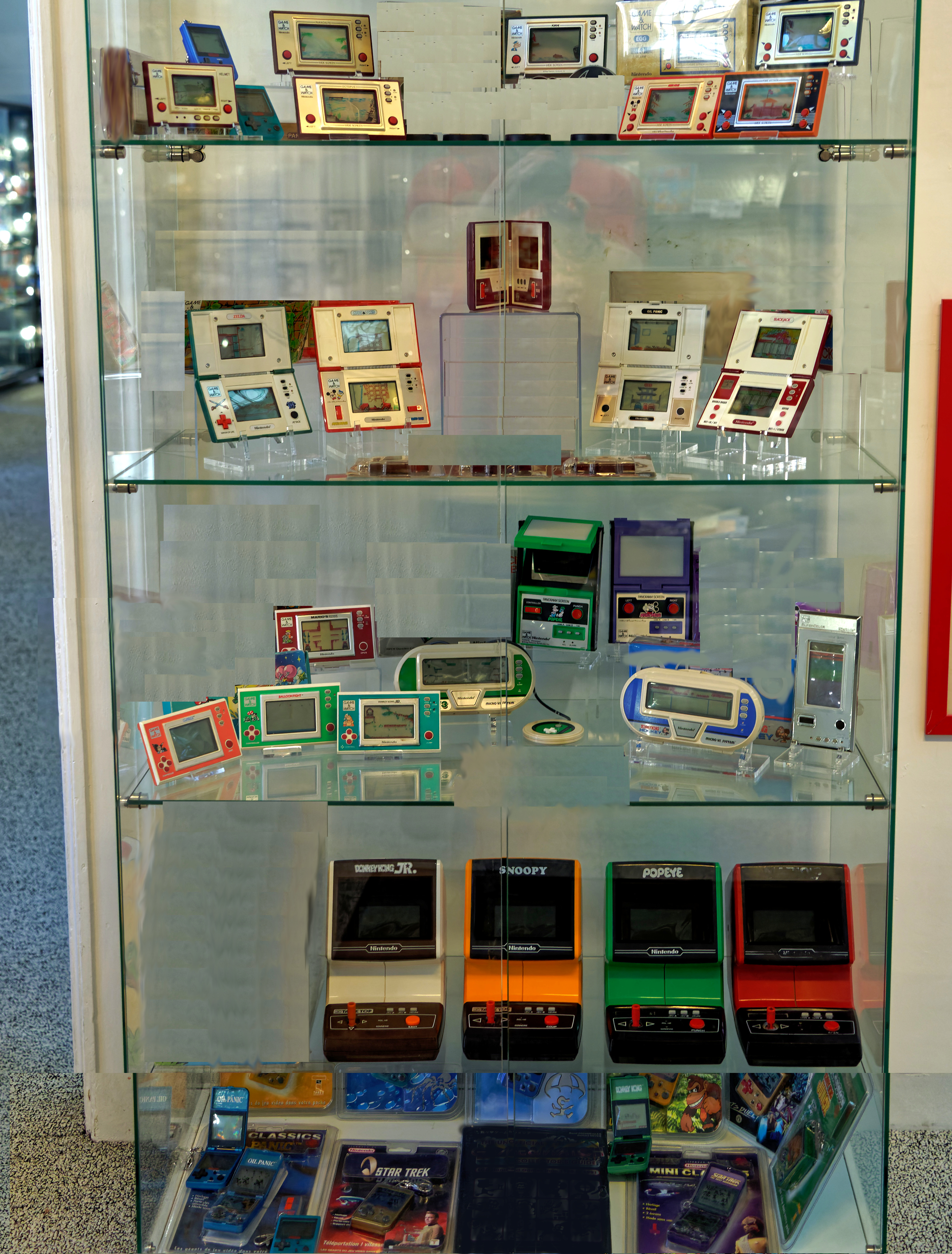 File:Nintendo Game & Watch serie.jpg - Wikimedia Commons