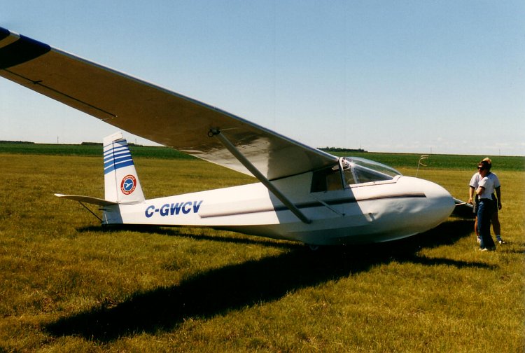 File:Schweizer2-33C-GWCV01.JPG