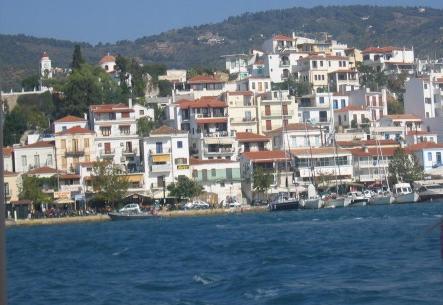 File:Skiathos.jpg