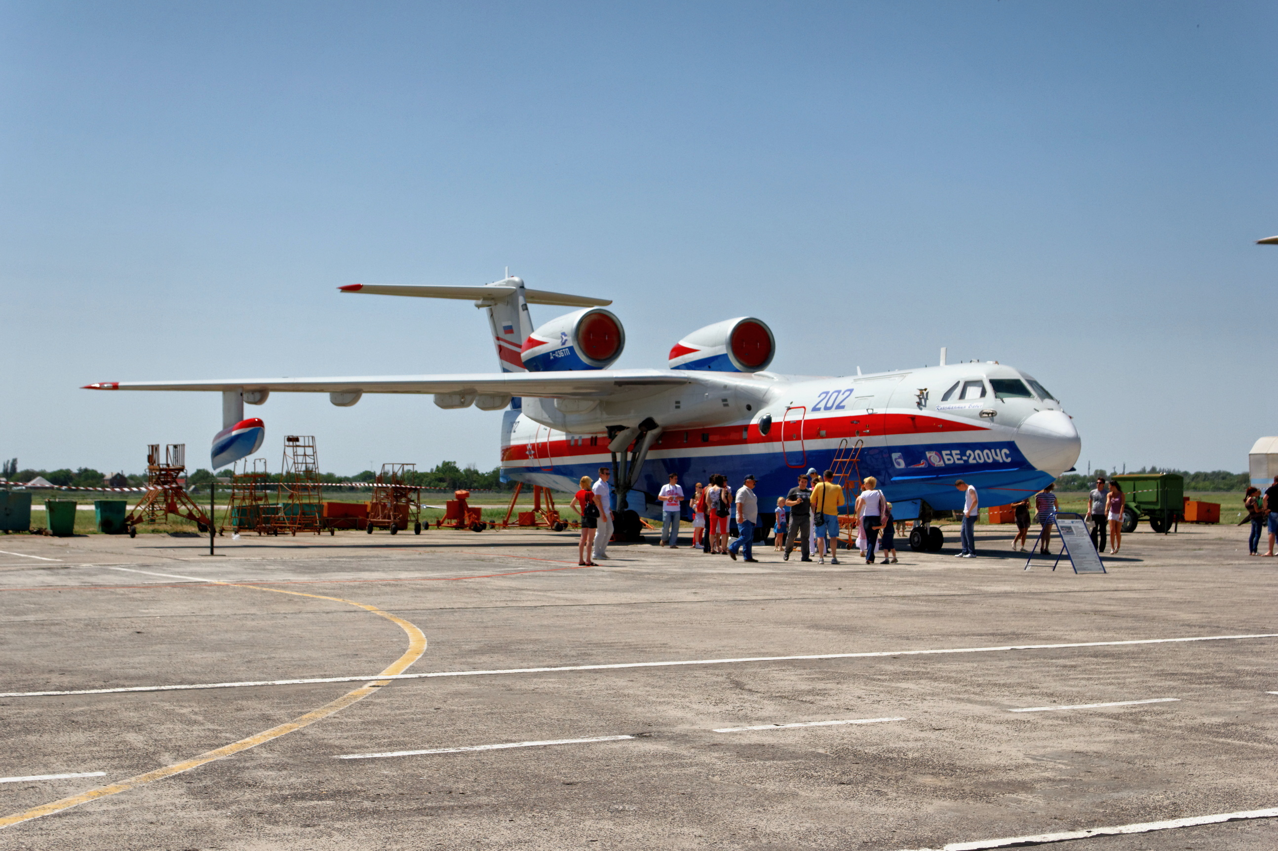 Beriev Be-200 - Wikipedia