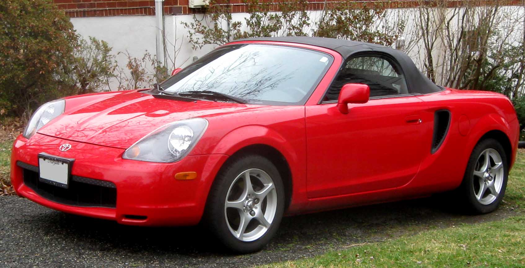 Vw beetle toyota mr2