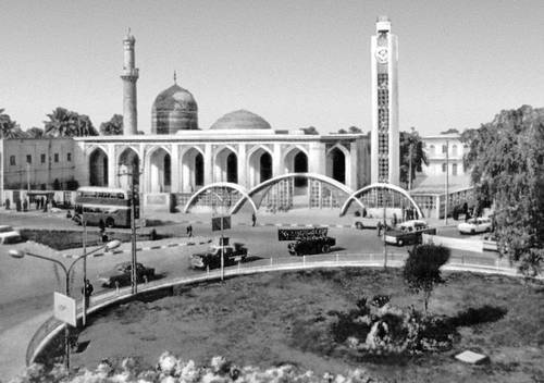 مقبرة الرصافة Abu_Hanifa_Mosque_in_1960