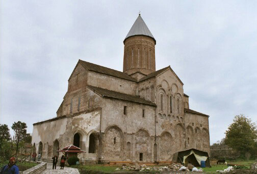 File:Alaverdi Cathedral.jpg
