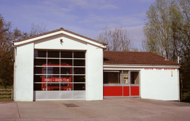 File Bovey Tracey Fire Station Geograph Org Uk 67666 Jpg