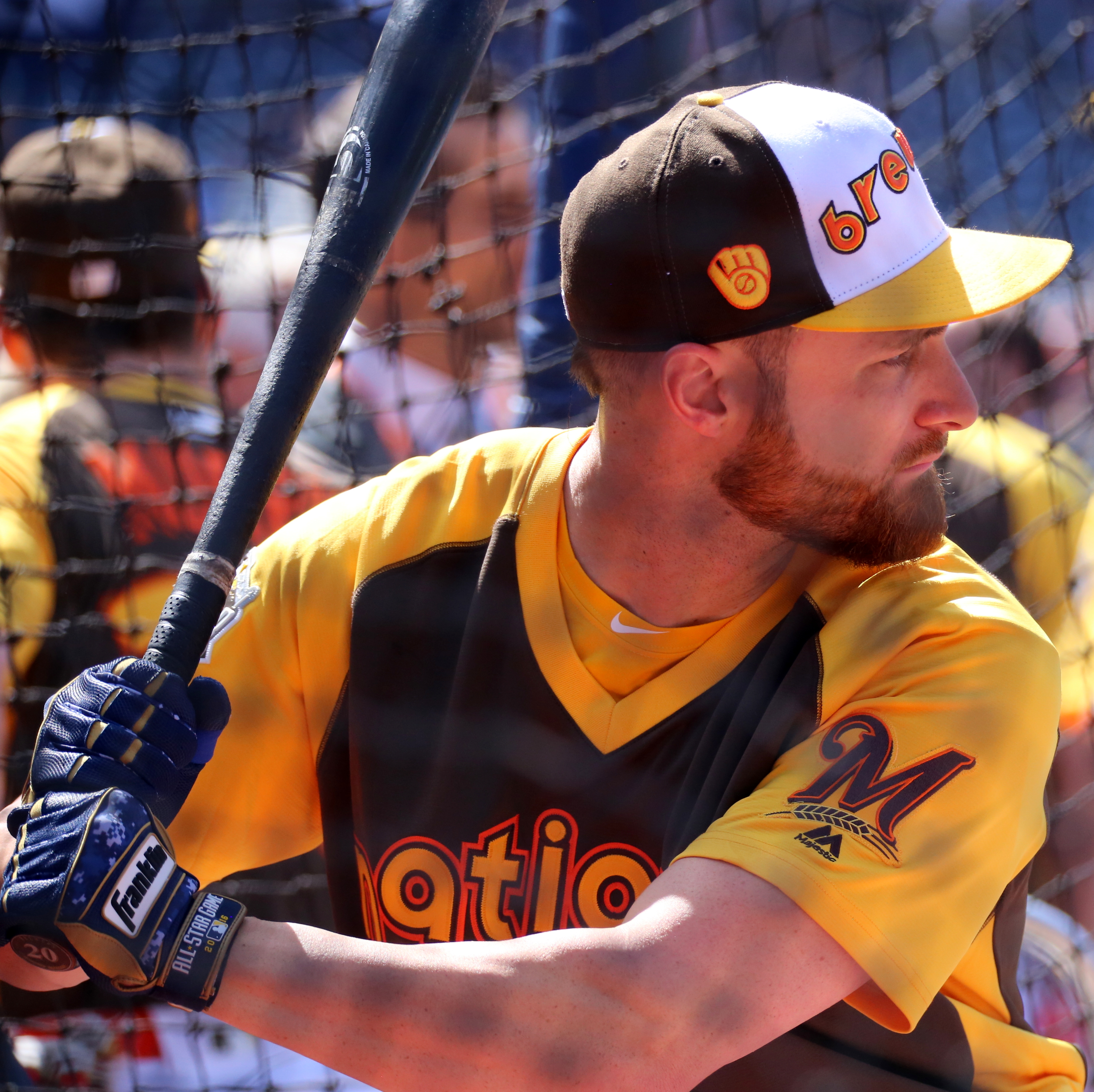 File:Brewers catcher Jonathan Lucroy takes batting practice on Gatorade  All-Star Workout Day. (28580260611).jpg - Wikipedia