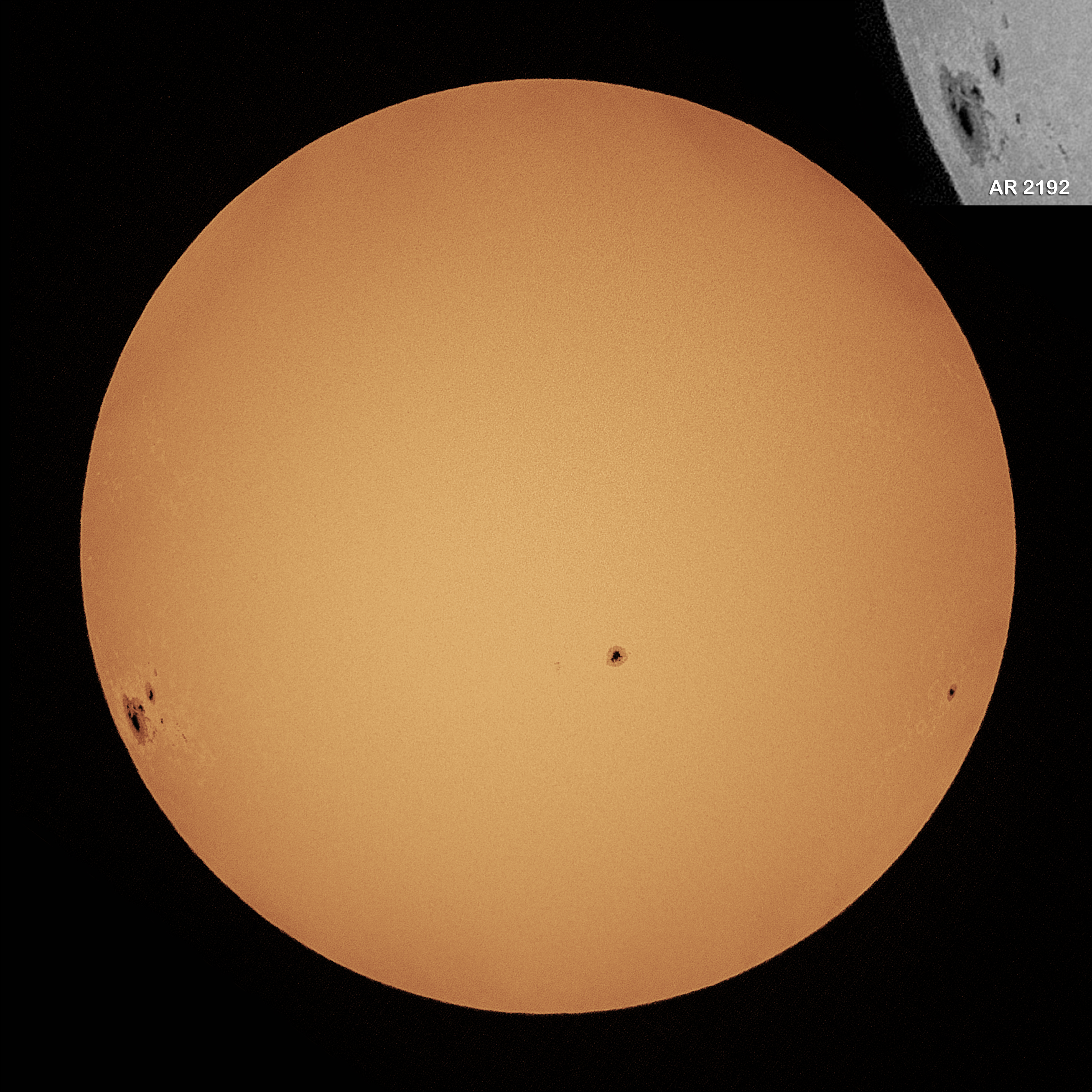 Солнце 18. Ar2192 солнце. Ar2192. Пятна ar2192. Какого цвета солнце.