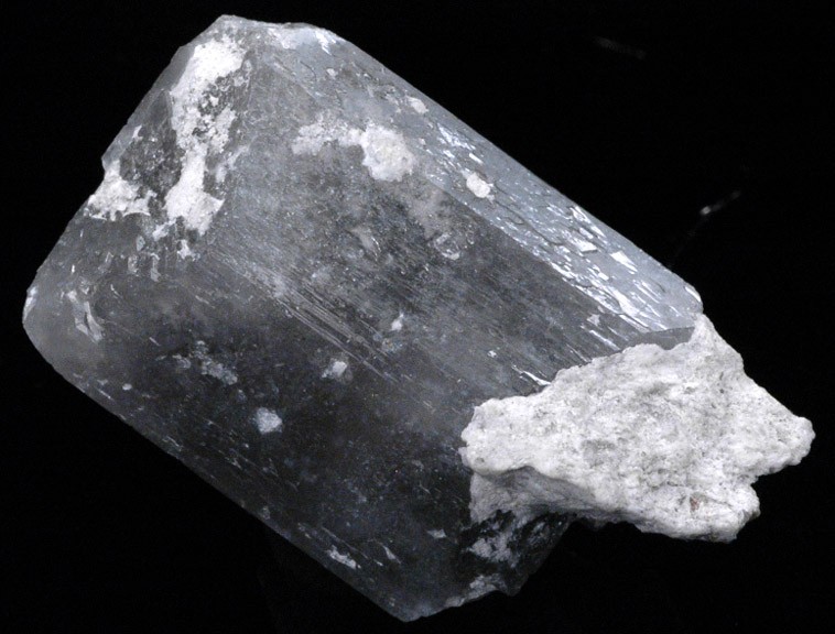 File:Danburite-60194.jpg