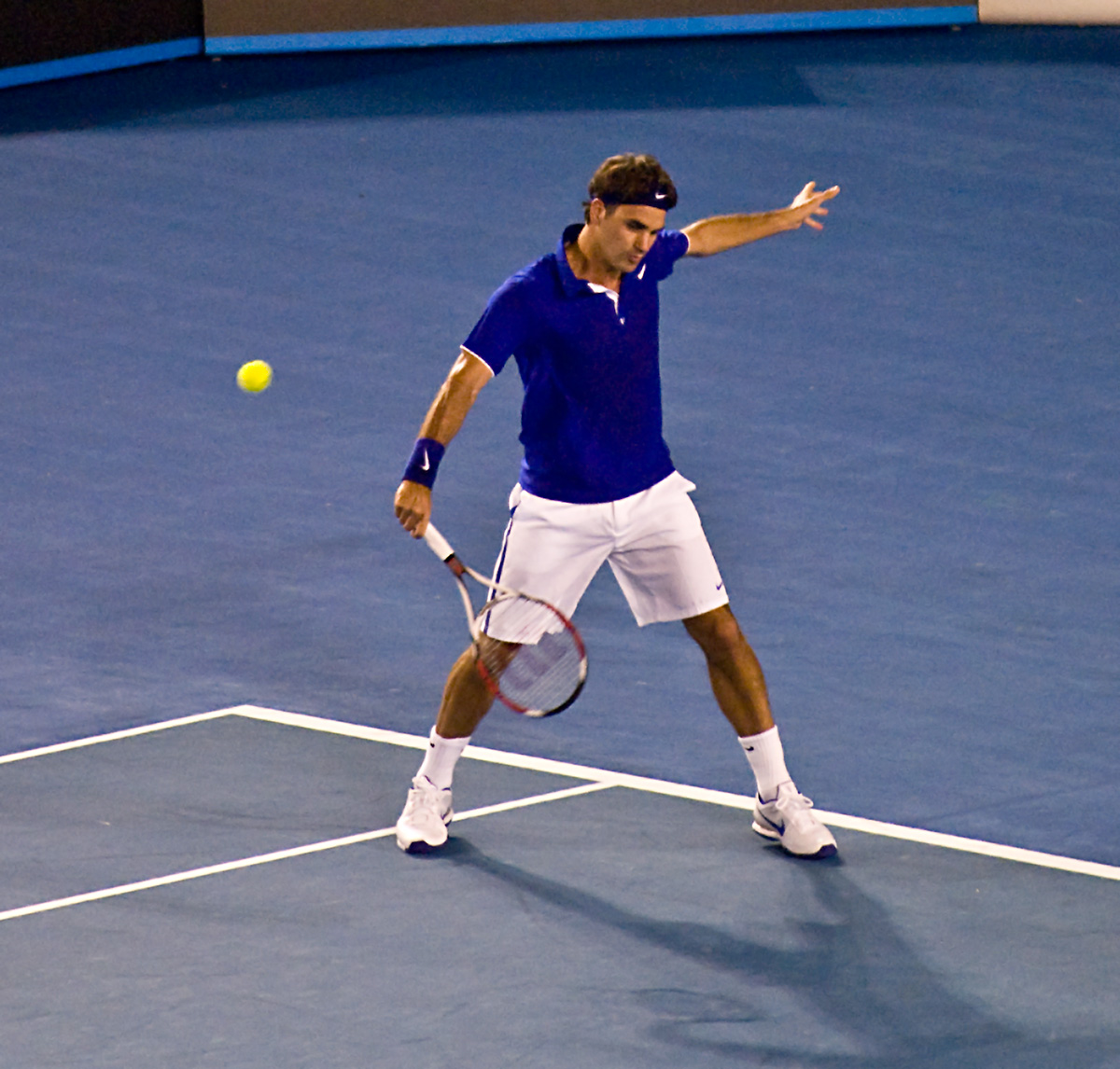 File:Federer 2009 Australian Open.jpg - Wikimedia Commons