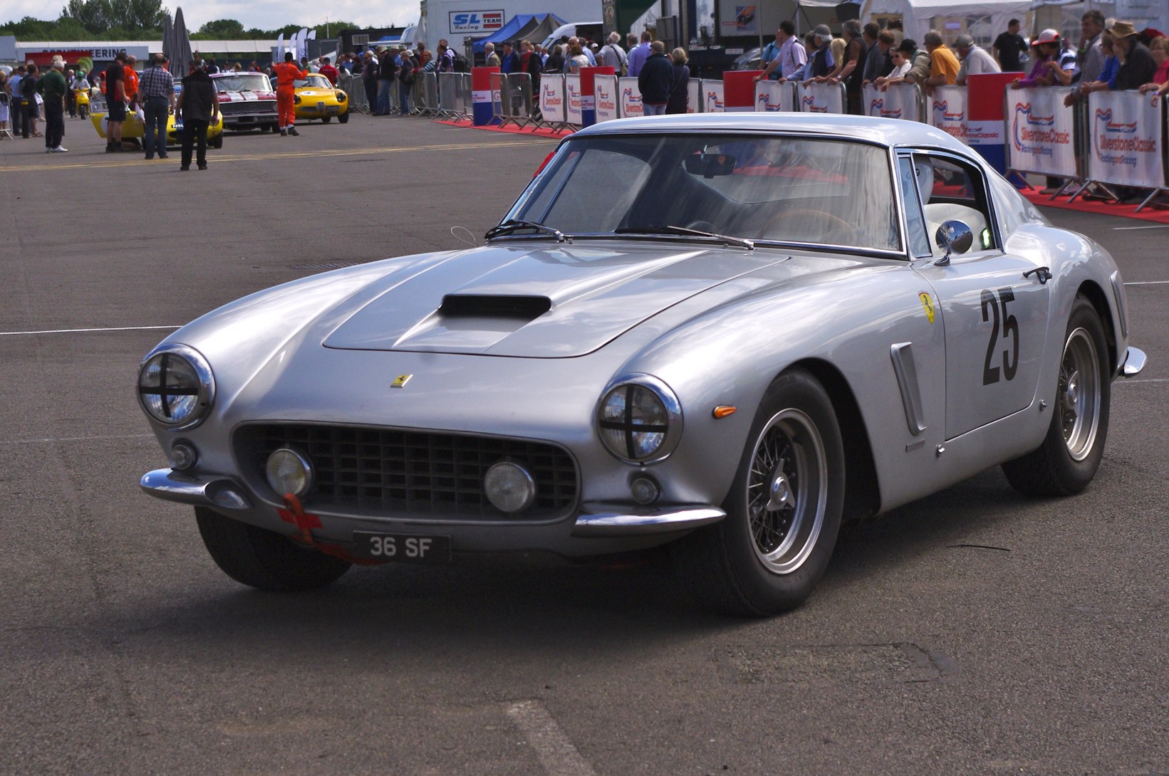 Ferrari 250 gt lusso le mans