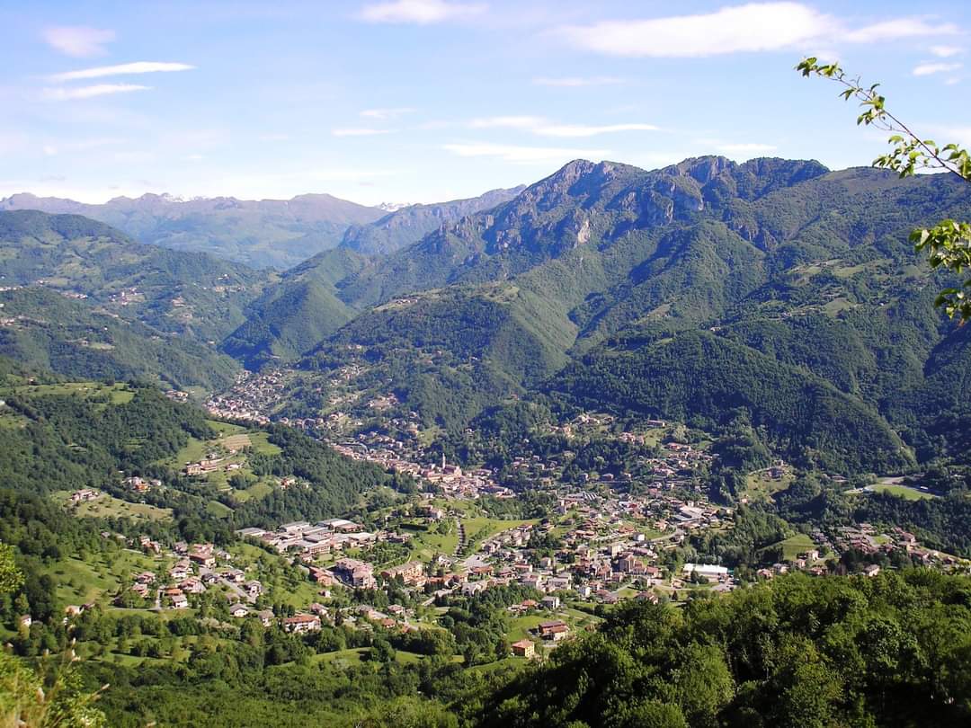 Val Brembilla (valle) - Wikipedia