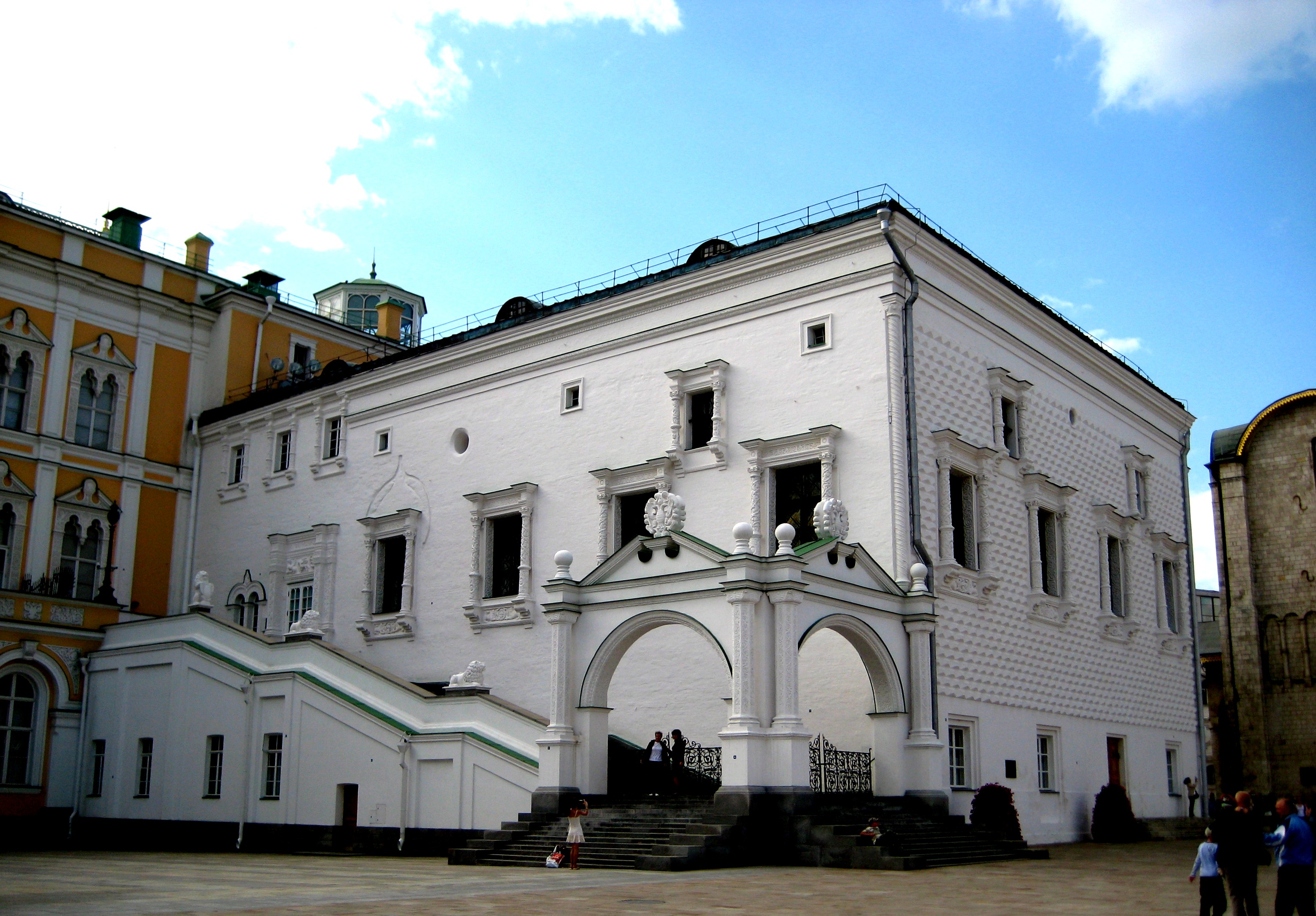 Московская палата. Грановитая палата Марко Руффо и Пьетро Антонио Солари. Грановитая палата Московского Кремля. Грановитая палата, Пьетро Антонио Солари и Марком Фрязиным.1487-1491.. Грановитая палата Московского Кремля 1491.