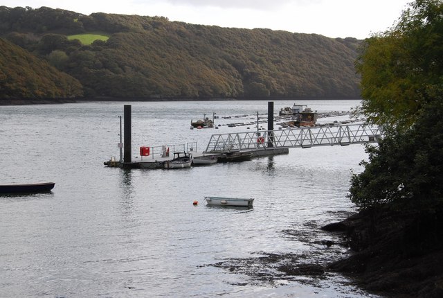 File:Jetty near the King Harry Ferry - geograph.org.uk - 1557962.jpg