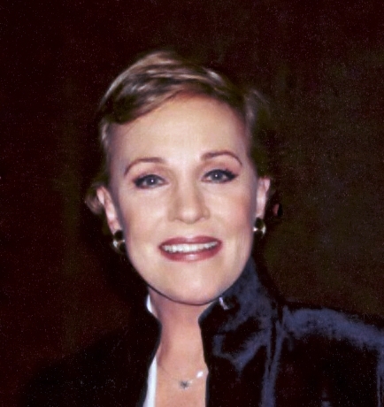 File:JulieAndrews face.jpg