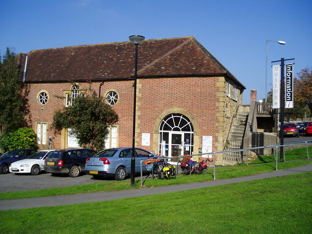 File:Museum of South Somerset.jpg