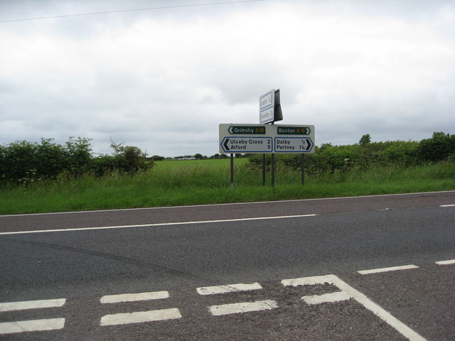 File:Road junction on the A16 near Dalby - geograph.org.uk - 1938476.jpg