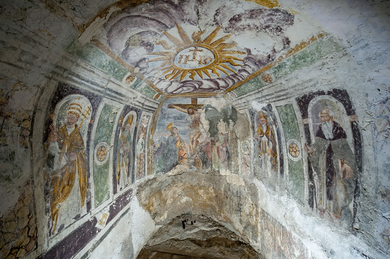 File:S-Onofrio-al-Morrone-affresco.jpg