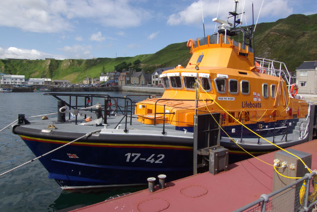 File:Thurso Lifeboat - geograph.org.uk - 1445570.jpg