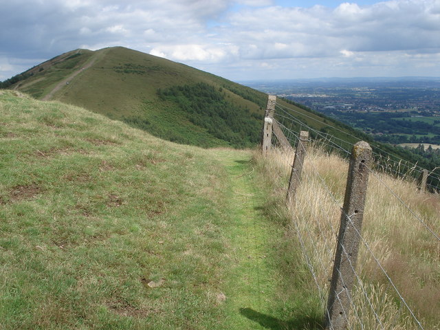File:View from Black Hill - 3 - geograph.org.uk - 503880.jpg