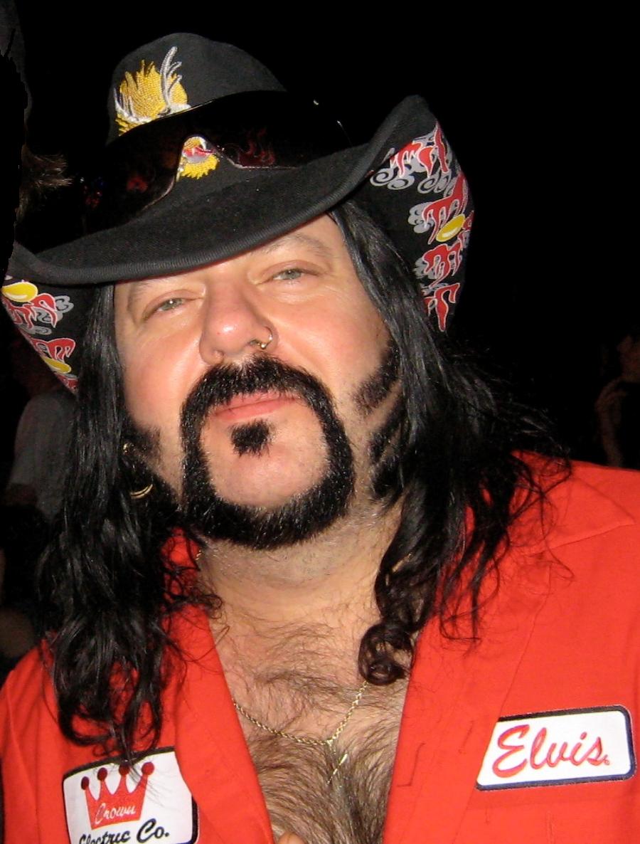 Picture of a band or musician: Vinnie Paul