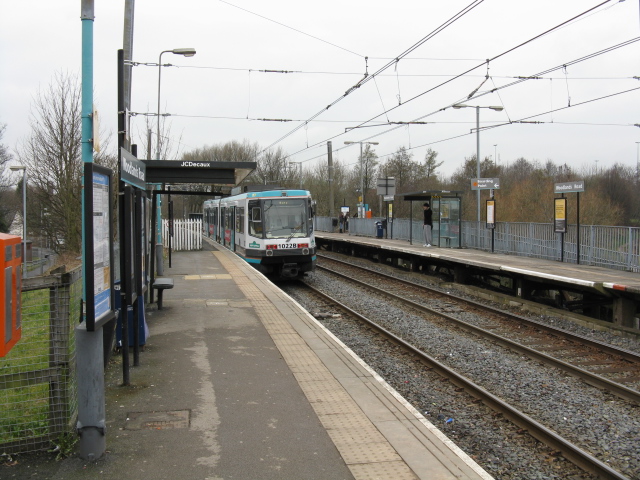 File:Woodlands Road Metrolink - geograph.org.uk - 1185063.jpg