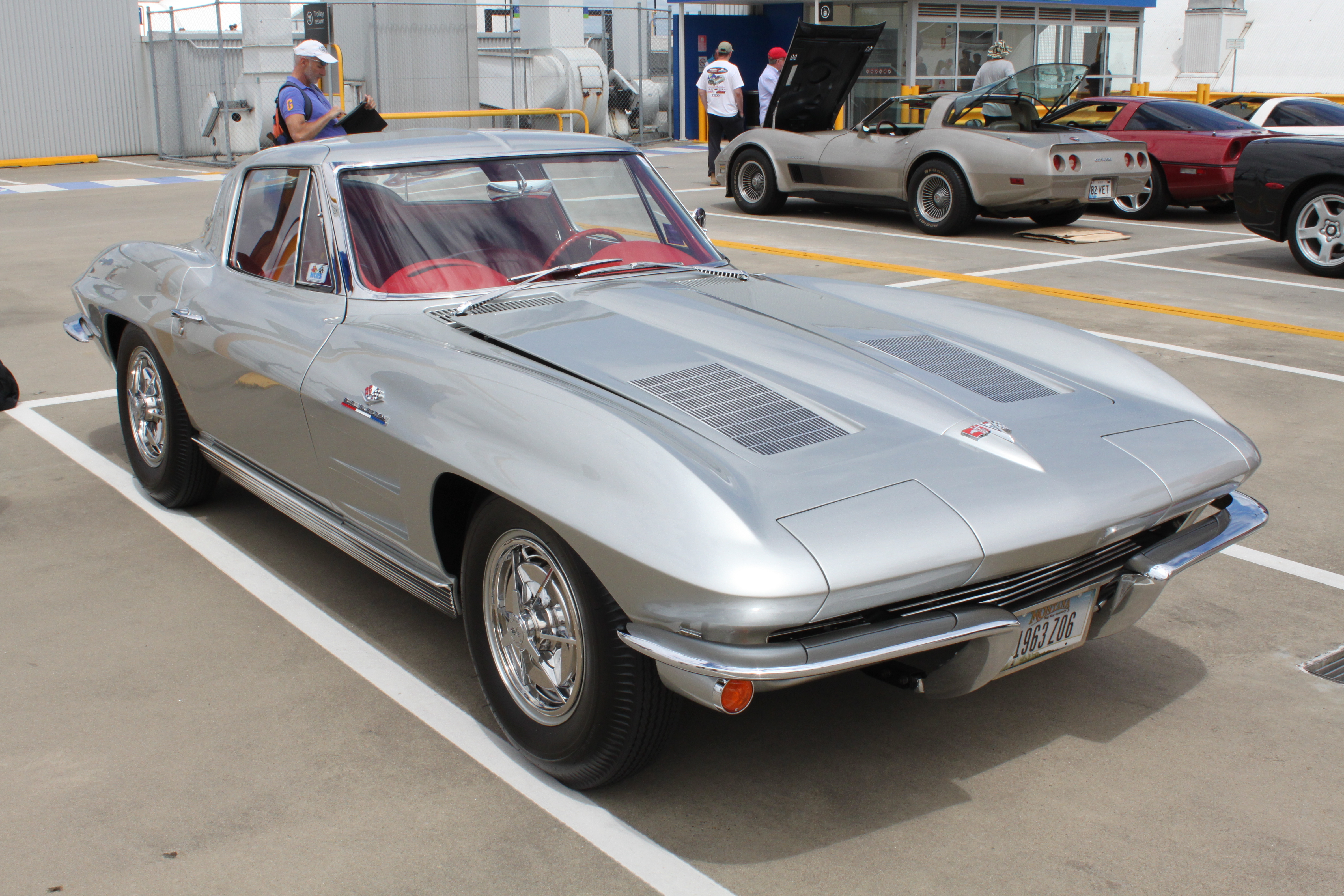 Chevrolet corvette c2 z06