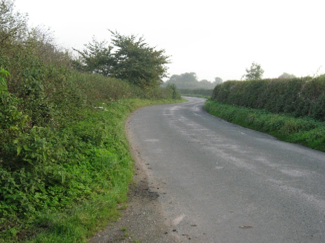 File:A Sinuous Road - geograph.org.uk - 261539.jpg