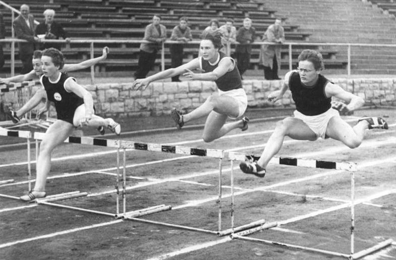 File:Bundesarchiv Bild 183-31975-0001, Gisela Köhler.jpg