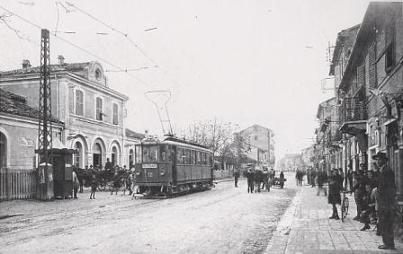 File:Capolinea tranviario di Falconara Marittima.jpg