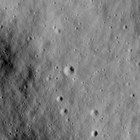 Cinco (crater)