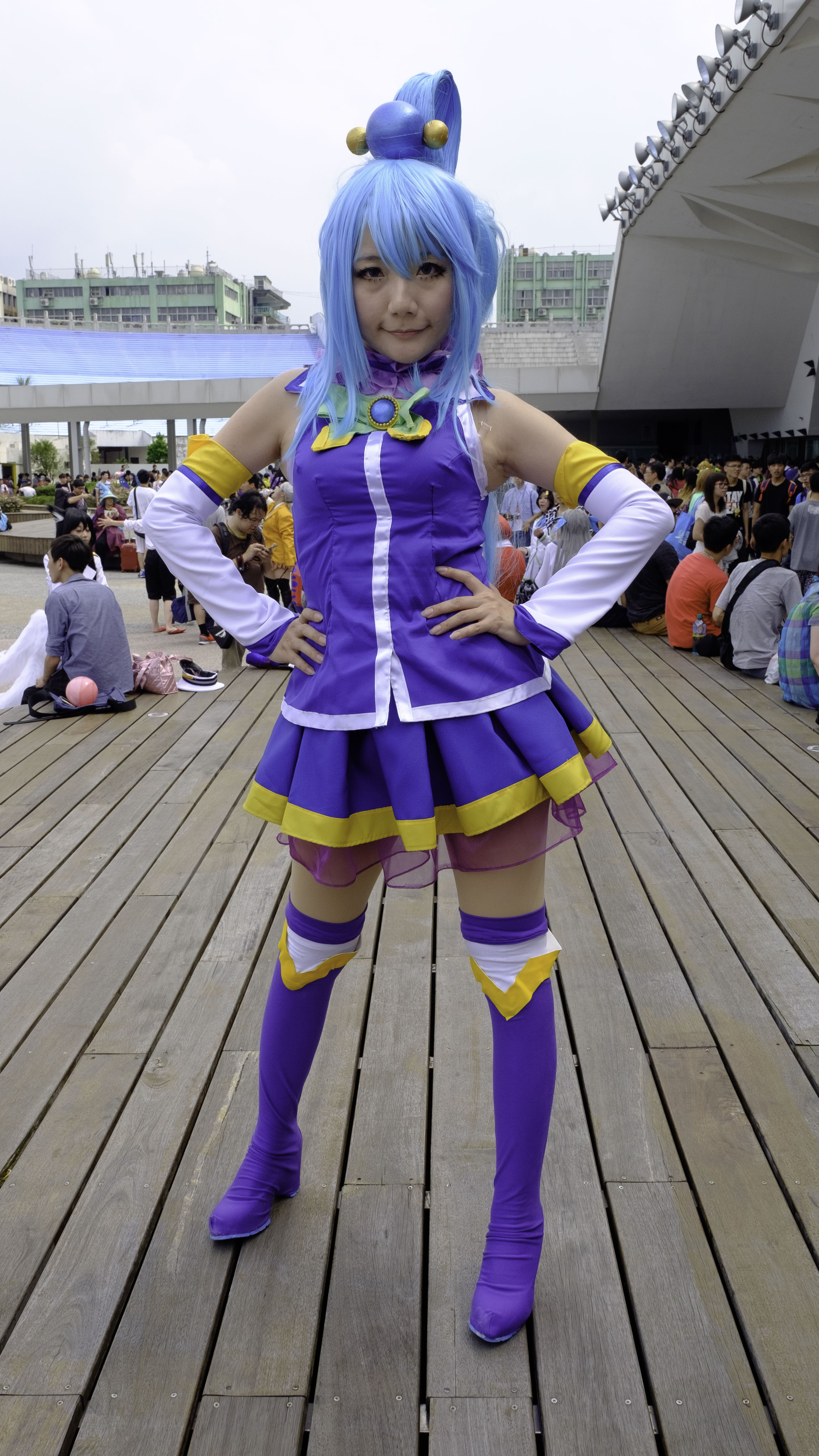 File:Cosplayers of Kazuma and Aqua, KonoSuba 20160507b.jpg - Wikimedia  Commons