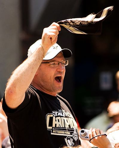 File:Dan Bylsma cropped.jpg