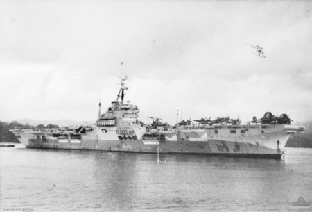 File:HMS Glory (R62) at Rabaul 1945.jpg