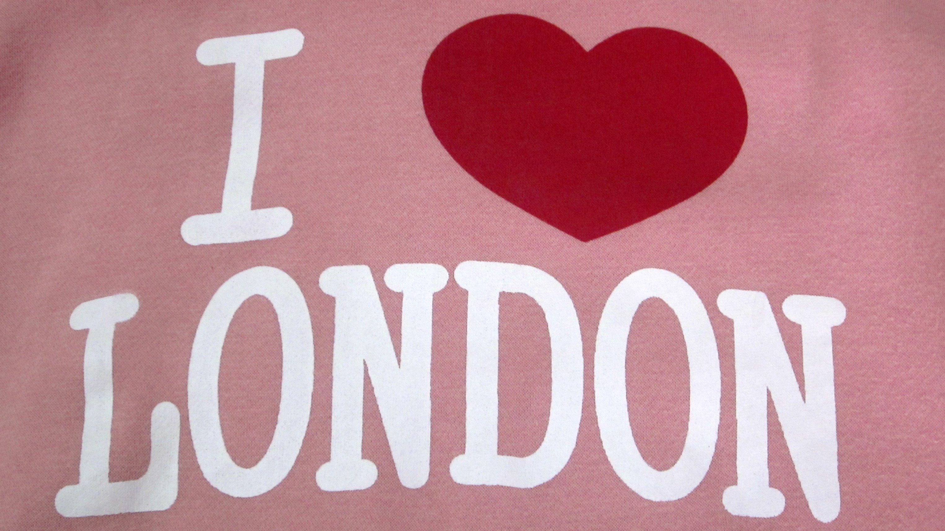 I miss in london. Обои я люблю Лондон. I Love London. Надпись i Love сын.