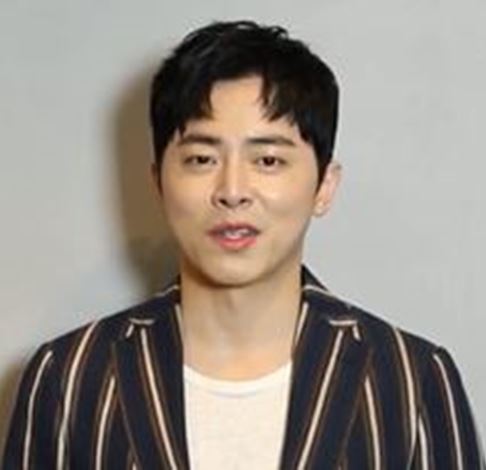 Jo Jung-suk in May 2019